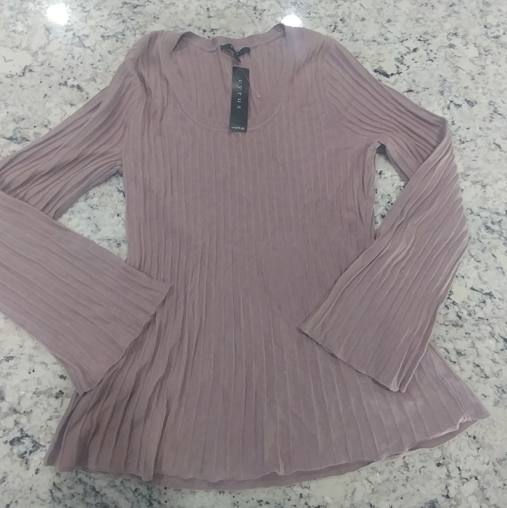 Rose pink sweater NWT